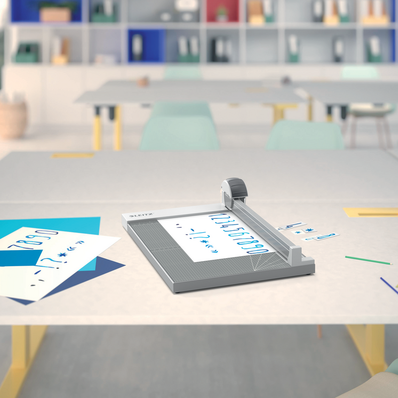Guillotina de 3 cortes 1515P Leitz Precision Office